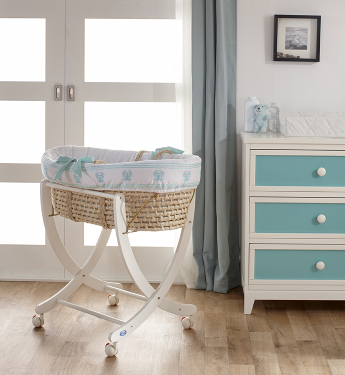 Introducing <b>Isabella</b>: our beautiful Moses Basket is available in Blue, Gray, Mint and Pink.